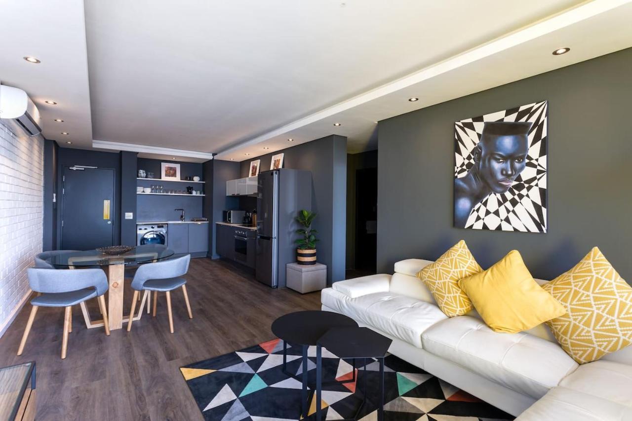 Brand New Penthouse With Waterfront Views Daire Cape Town Dış mekan fotoğraf