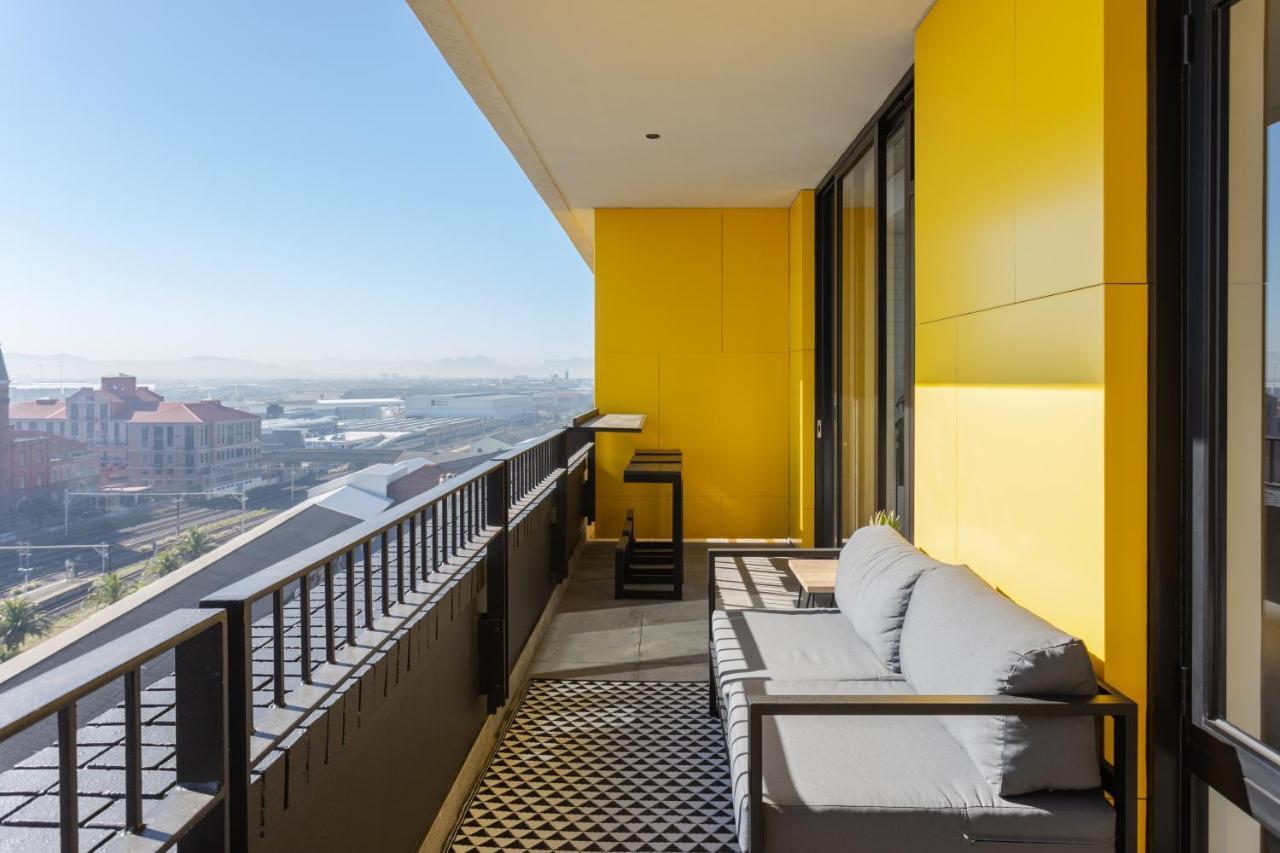 Brand New Penthouse With Waterfront Views Daire Cape Town Dış mekan fotoğraf